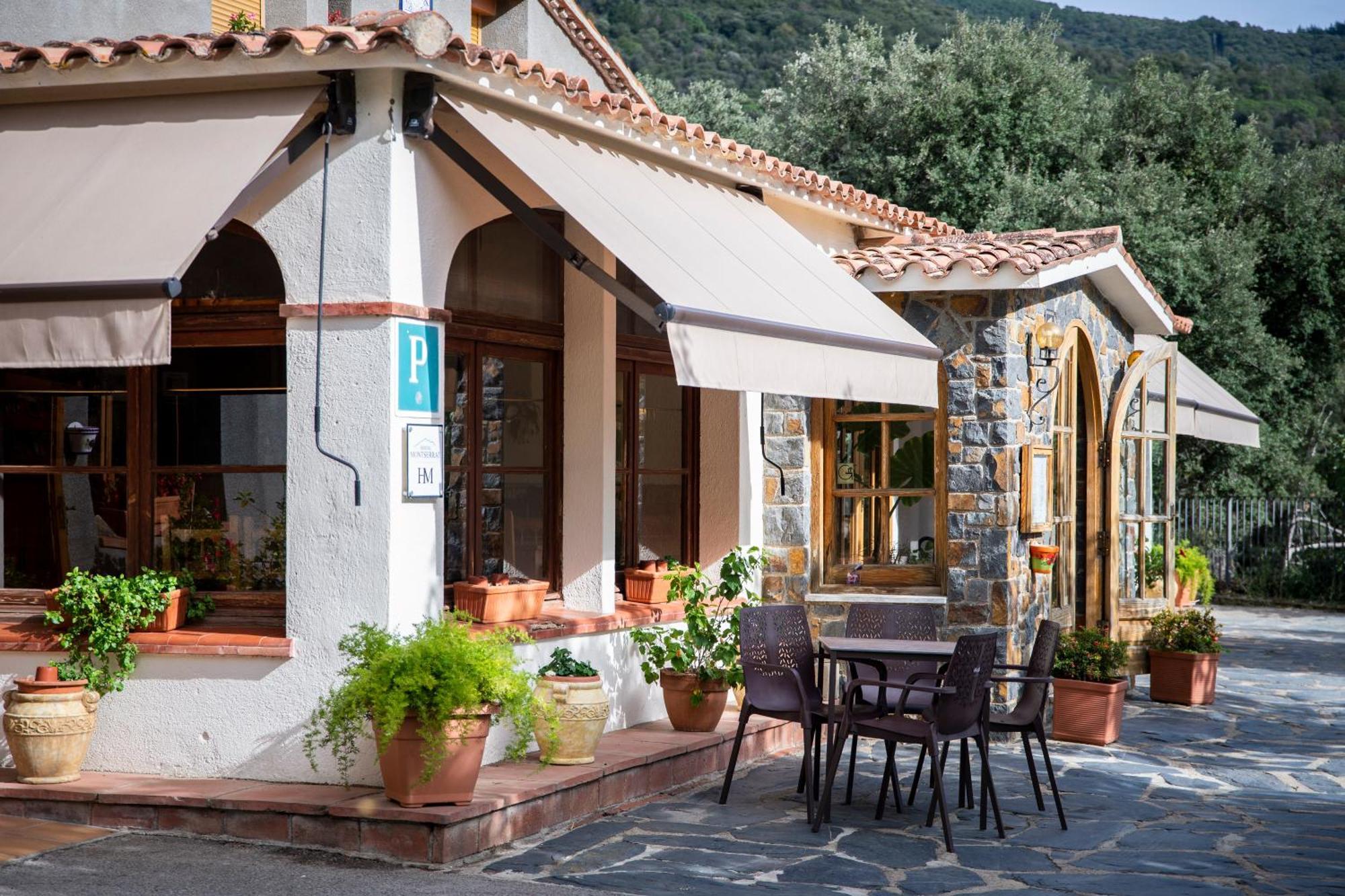 מונטסני Hostal Montserrat מראה חיצוני תמונה